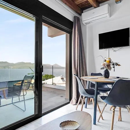 Apartmán Blue Waves Oceanida Nikiana