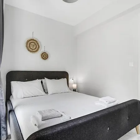 Blue Waves Oceanida Apartament *