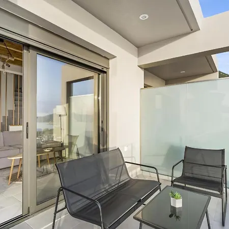 Apartment Blue Waves Oceanida *